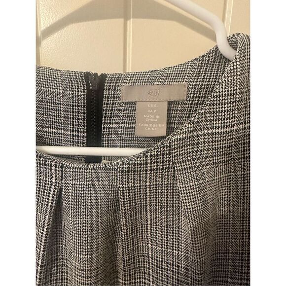 H&M Women’s Plaid Bodycon Dress - Size Small - Picture 9 of 14